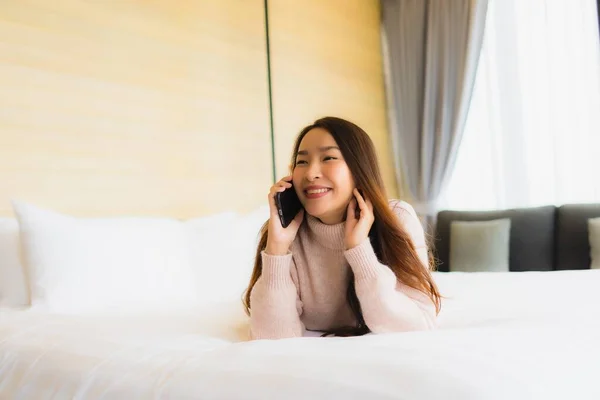 Portrait Beautiful Young Asian Woman Coffee Cup Mobile Phone Bed — Stock Photo, Image