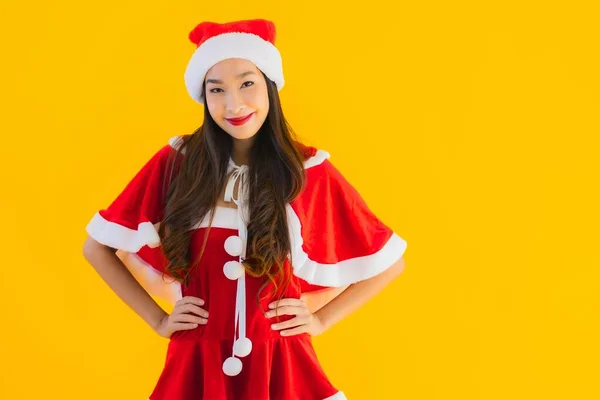 Porträtt Vacker Ung Asiatisk Kvinna Jul Kläder Och Hatt Leende — Stockfoto