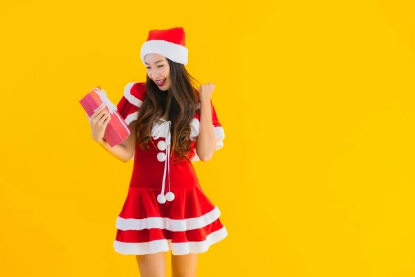 Portrait Beautiful Young Asian Christmas Clothes Hat Smile Happy Red — Stock Photo, Image