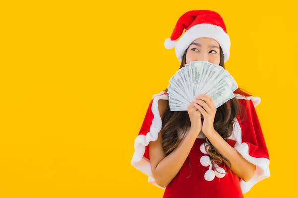 Portrait Beautiful Young Asian Woman Wear Christmas Clothes Hat Cash — Stock Photo, Image