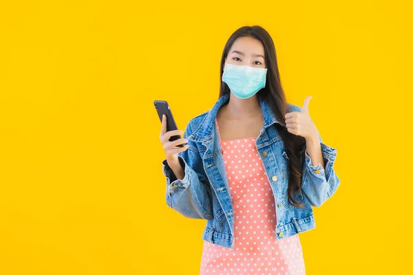 Retrato Hermosa Mujer Asiática Joven Usar Máscara Para Proteger Covid19 — Foto de Stock