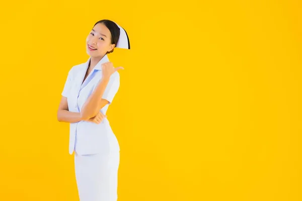 Retrato Hermoso Joven Asiático Tailandés Enfermera Muchos Trabajo Acción Para — Foto de Stock