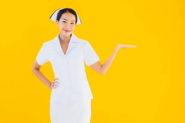 Retrato Hermoso Joven Asiático Tailandés Enfermera Muchos Trabajo Acción Para — Foto de Stock