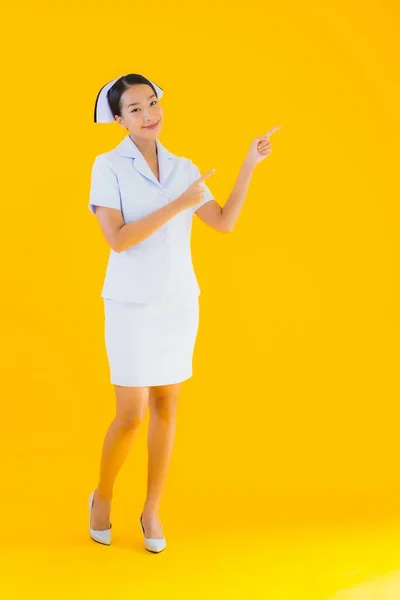 Retrato Bonito Jovem Asiático Tailandês Enfermeira Muitos Ação Trabalho Para — Fotografia de Stock