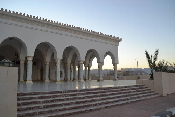 Witte Moskee Ondergaande Zon Stad Sharm Sheikh — Stockfoto