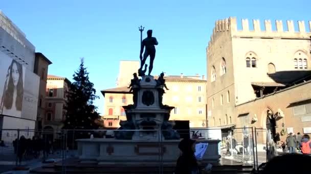 Neptunusz Szökőkút Bolognában Melyet Jambolon Szobrász Készített — Stock videók