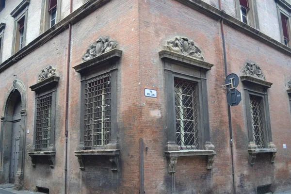 Bologna Strade Cittadine Luci Natalizie Decorazioni Cittadine Archi Auto — Foto Stock