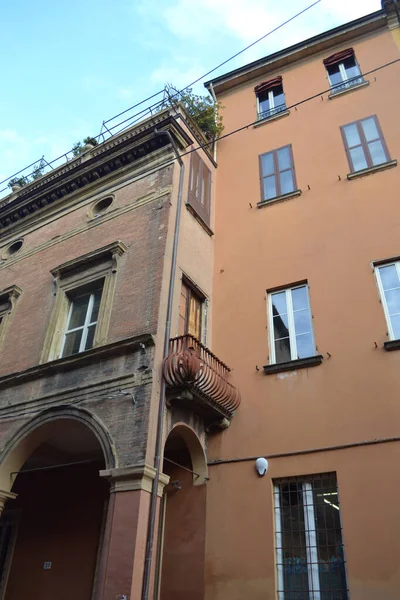 Bologna Strade Cittadine Luci Natalizie Decorazioni Cittadine Archi Auto — Foto Stock