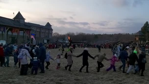 2020年3月1日 基万鲁斯公园庆祝施罗韦丁节 — 图库视频影像