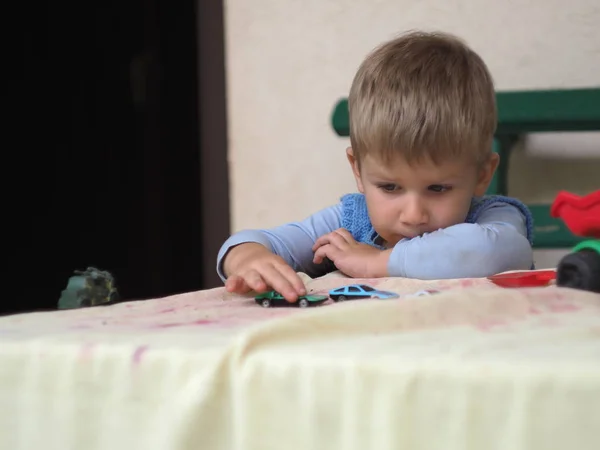 Baby toy in baby's hand — Stock Photo, Image