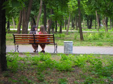 Park bölgesinde yaz tatili.