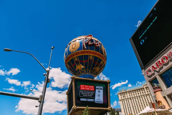 LAS VEGAS - MAJ 08: Udsigt over strimlen på MAJ 08, 2019 i Las Vegas. Las Vegas Main Strip ligger ca. 6,8 km fra Las Vegas Boulevard i Clark County, Nevada. . - Stock-foto