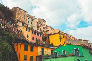 Cinque Terre, Sp Italy - 29 03 2016: İtalya 'nın Cinque Terre bölgesindeki evler