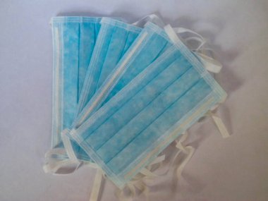 Antibakteriyel koruyucu maske. Coronavirus koruması. Voronavirüs enfeksiyonunu önlemek için hijyen çok önemlidir. Boşluğu kopyala.