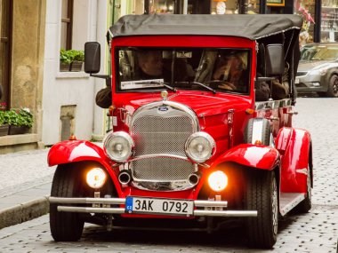 Prag, olarak da bilinen Oswego, anıtlar ve yerlerde çeşitli popüler bir turistik yer 