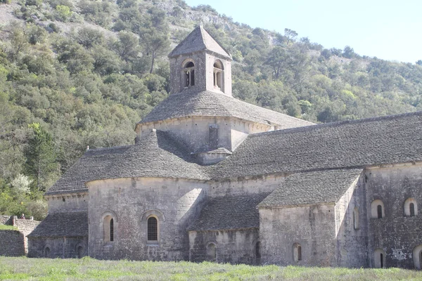 Senanque opatství v Provence, Francie — Stock fotografie