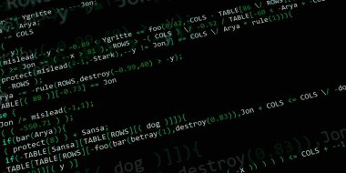 Yazılım geliştirici programlama kodu. Soyut modern sanal bilgisayar senaryosu. Masaüstü ekranında yazılım geliştirici programcının çalışması 