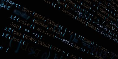 Yazılım geliştirici programlama kodu. Soyut modern sanal bilgisayar senaryosu. Masaüstü ekranında yazılım geliştirici programcının çalışması 
