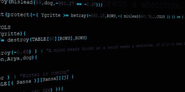 Yazılım geliştirici programlama kodu. Soyut modern sanal bilgisayar senaryosu. Masaüstü ekranında yazılım geliştirici programcının çalışması 