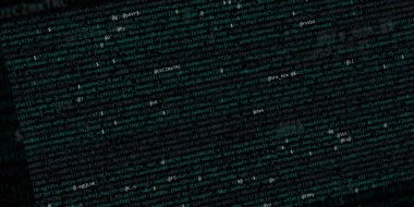 Yazılım geliştirici programlama kodu. Soyut modern sanal bilgisayar senaryosu. Masaüstü ekranında yazılım geliştirici programcının çalışması 