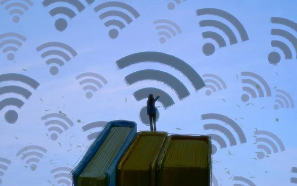 Sfondo Astratto Con Silhouette Umana Segni Wifi — Foto Stock