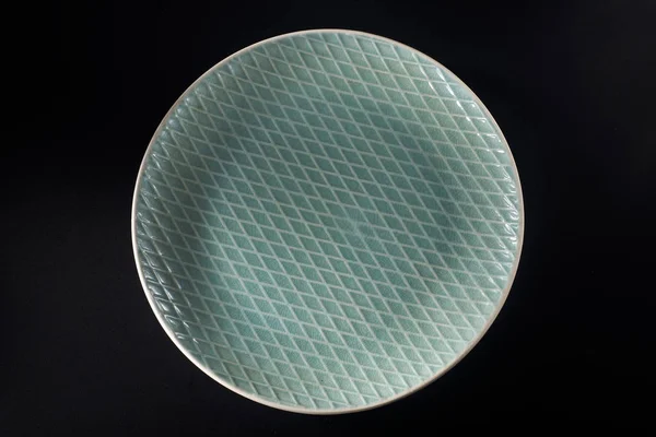 Dark Green Ceramic Plate Diamond Shaped Cross Line Stripe — 스톡 사진