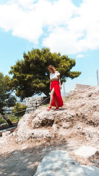 Woman Dress Bridge Sea Background Sky — Stock Fotó