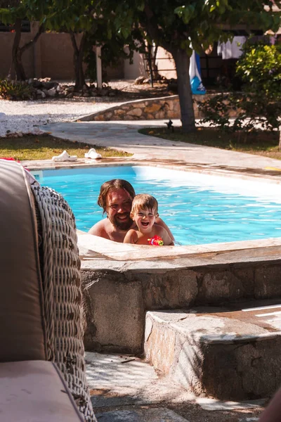 Father Boy Pool — Stock Photo, Image