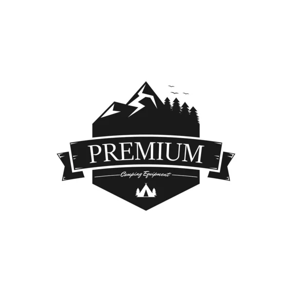 Εξοπλισμός premium campaign vintage σήμα με φόντο βουνό και δάσος — Διανυσματικό Αρχείο