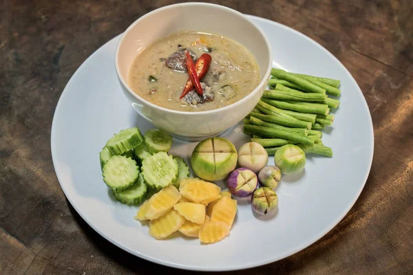 Legumes de pimentão são comida tailandesa nativa para a saúde . — Fotografia de Stock