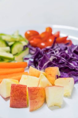 kırmızı lahana salatası