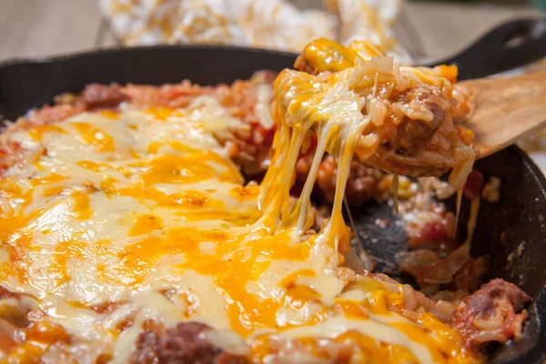 Cabbage casserole with beef and cheese — Stock Photo, Image