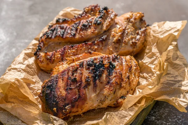 Gegrilde kipfilet — Stockfoto