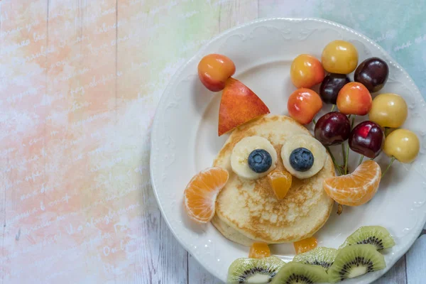 Pancake burung hantu untuk sarapan anak-anak — Stok Foto