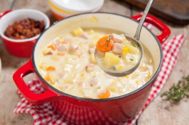 Ham patates ve Mısır çorbası