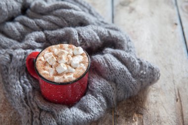 Şekerli sıcak çikolata.