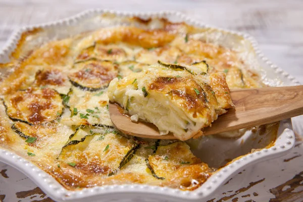 Zucchini casserole with cheese — Stock Photo, Image