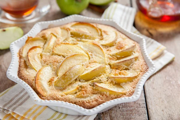 Old fashioned apple cake — Stock Photo, Image