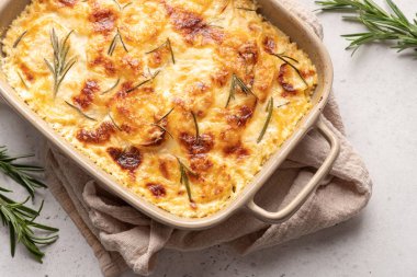 Patates graten dauphinois