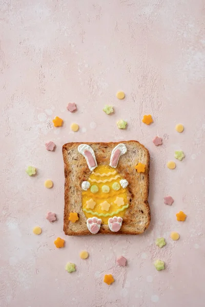 Easter egg in the hole toast — Stock Photo, Image