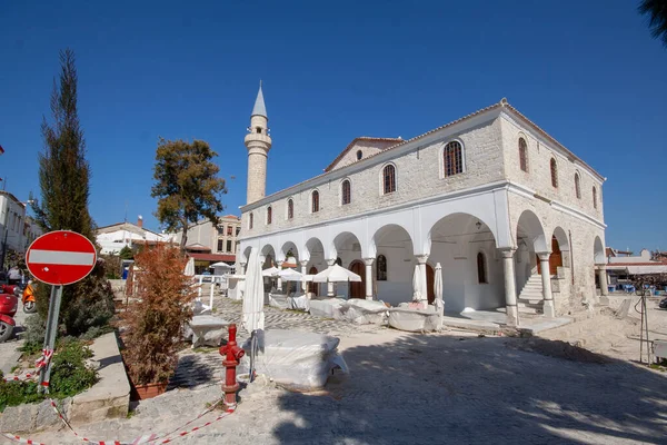Türkiye 'de Antik Alacati Caddesi