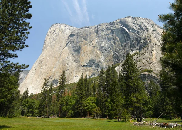 El Capitan. Yosemite-völgy, Kalifornia. — Stock Fotó