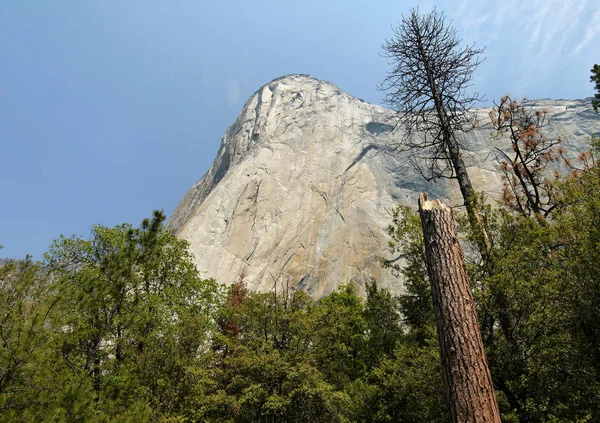 El Capitan. Yosemite-völgy, Kalifornia. — Stock Fotó