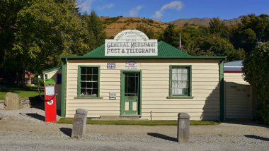 Maden kasabası tarihi binaların.