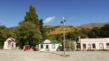  Cardona, Yeni Zelanda