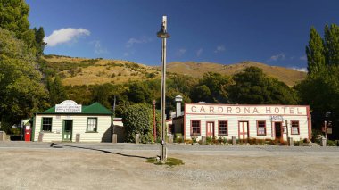  Cardona, Yeni Zelanda