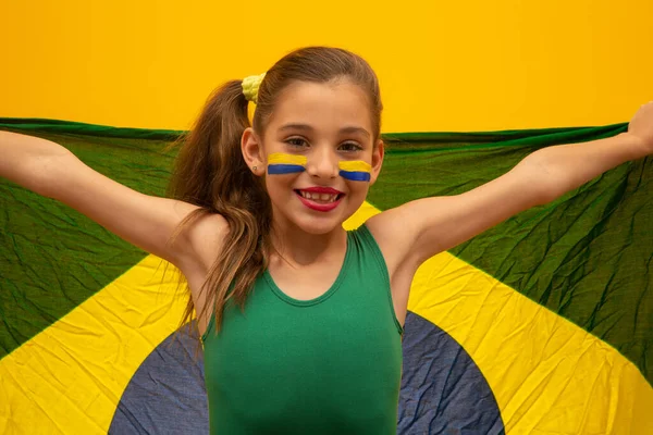 Fotbalový Fanoušek Brazilský Tým Mistrovství Světa Krásná Holčička Jásot Pro — Stock fotografie