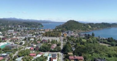 Gündüz şehrin hava görüntüsü