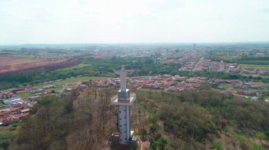Sertaozinho, So Paulo, Brezilya - Eylül 2019: Sertaozinho şehrinin hava görüntüsü, SP.
