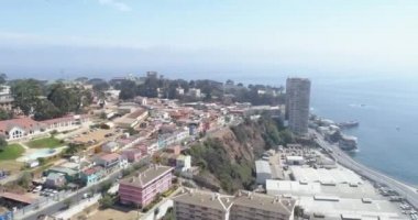 Gündüz şehrin hava görüntüsü